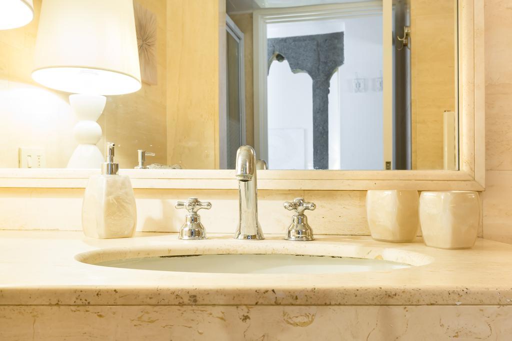 Colosseo Luxury Apartment Roma Exterior foto